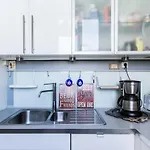 Charming Flat Near Monceau